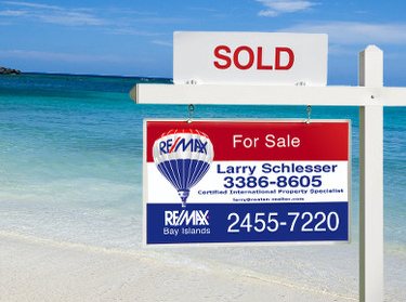 Selling is easy with this Roatan Realtor